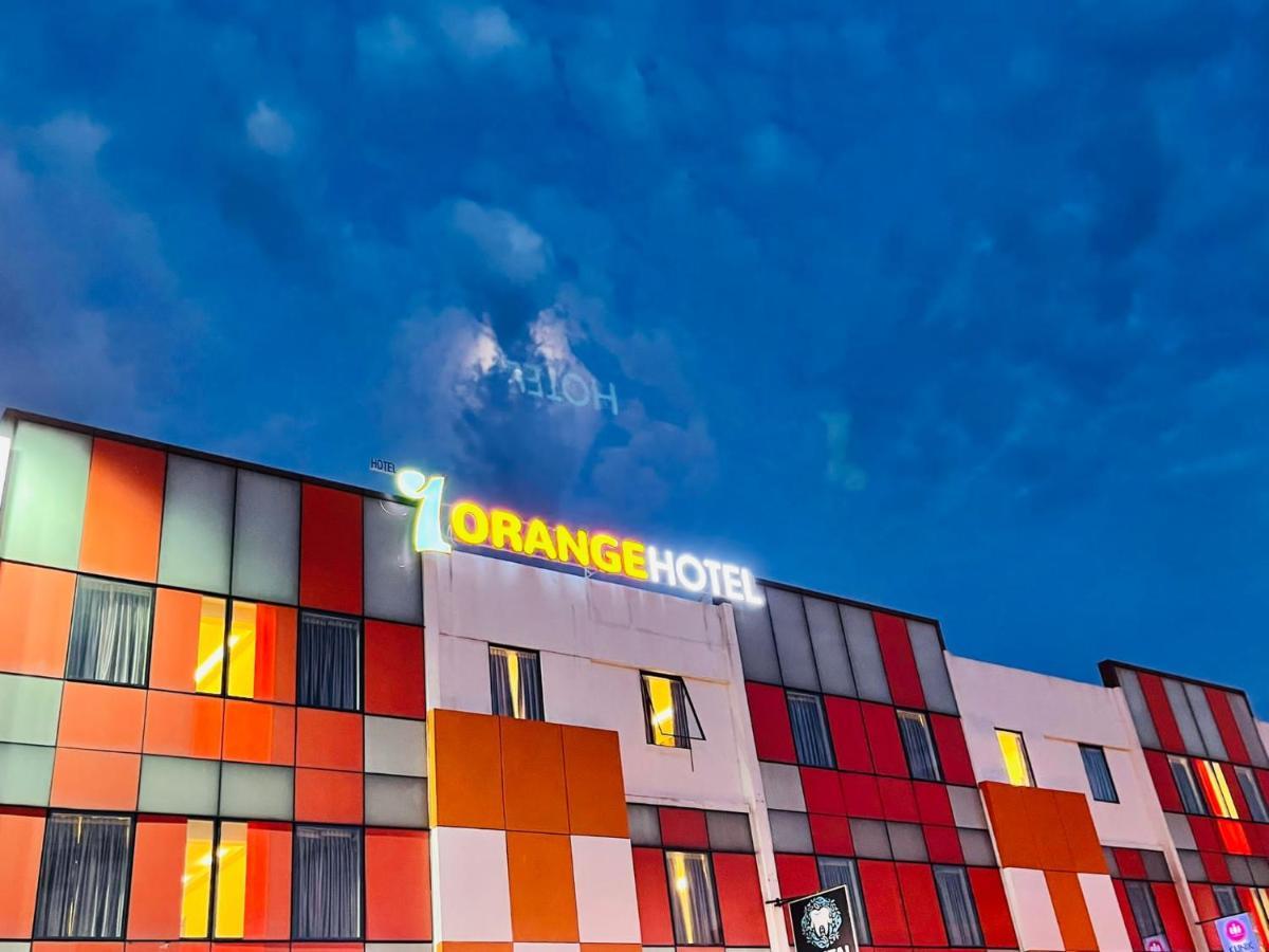 1 Orange Hotel Klia & Klia2 Sepang Ngoại thất bức ảnh